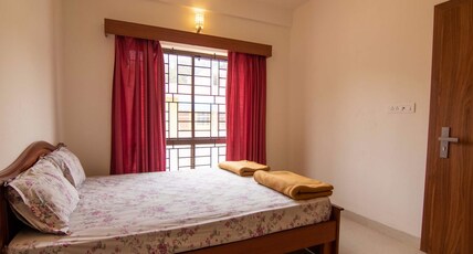 Narayana Studio Apartments | Rooms & Kitchen Room Type - Club Non AC Suite Room