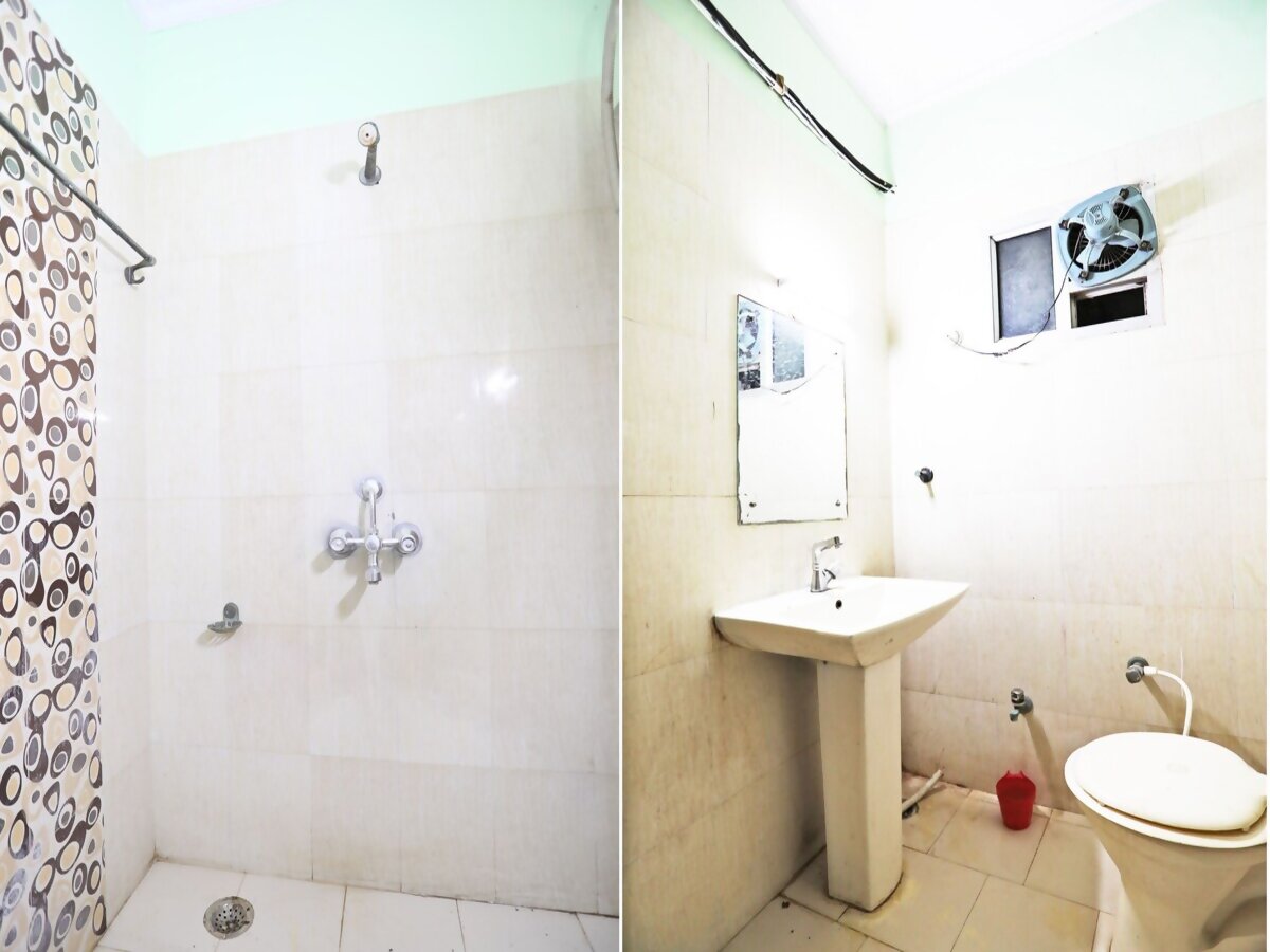 Hotel Kanchan Palace - Tap to explore photos