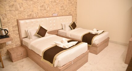 Hotel The White Tulip Room Type - Standard Twin bed