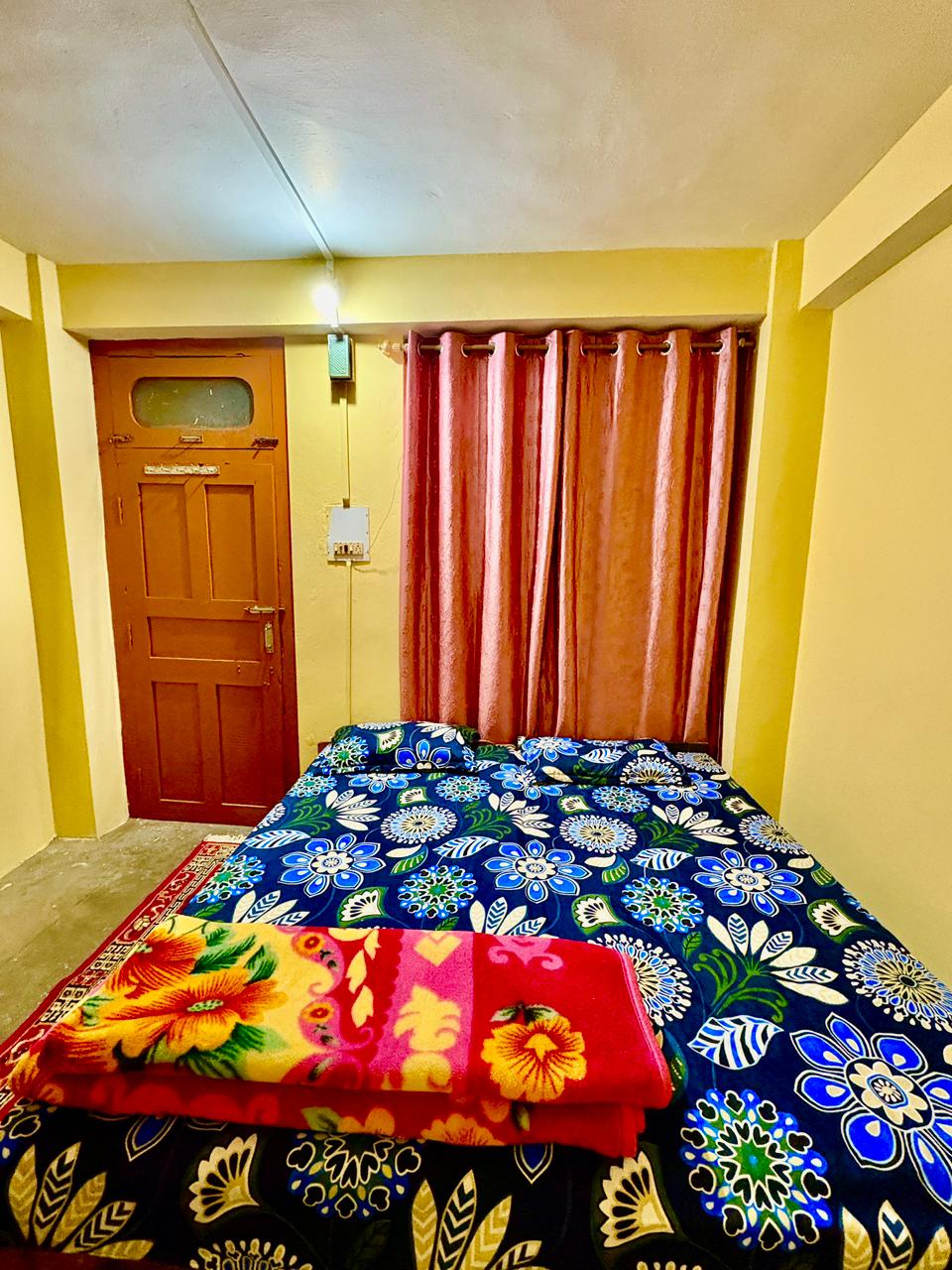 Top View Homestay - Tap to explore photos