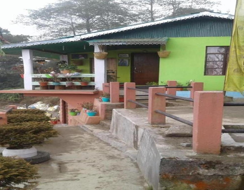 StayApart Sherpa Homestay Sonada - Tap to explore photos