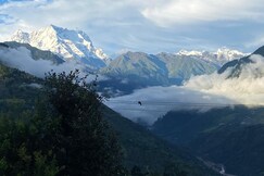 Hotel Raj Shree Palace Guptakashi