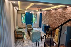 Cheerful 3bhk villa near the beach