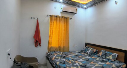 Maa Vaishno Home Stay Room Type - Deluxe Room