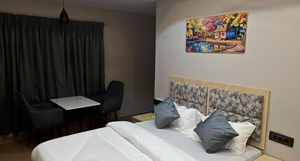 SUNRISE VALLEY INN Room Type - DELUXE NON AC