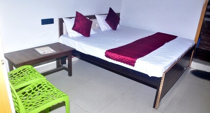 Veda Palace | 900 mts From Temple Room Type - Bedroom 5