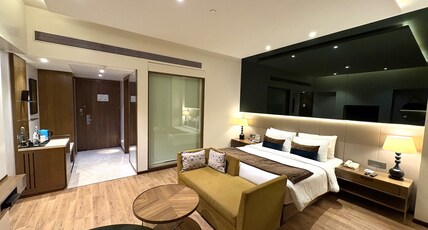 RPJ Hotel Room Type - Club Room