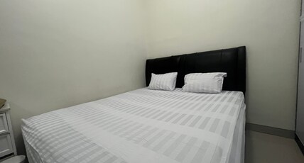 Hotel O Wisma Aliyah Near Sidrap Room Type - Indonesia Standard Double