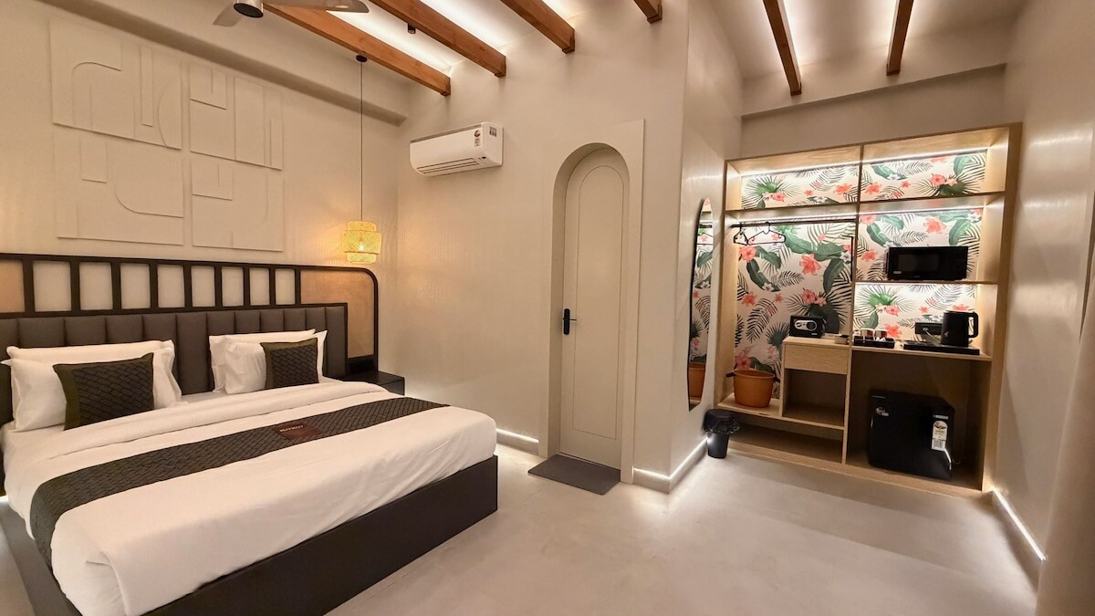 Kutir 27 Villas - Tap to explore photos