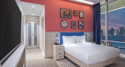 Hampton by Hilton Doha Old Town Room Type - QUEEN ROOM SEA VIEW