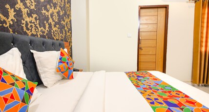 FabHotel Rudra Room Type - Deluxe Room