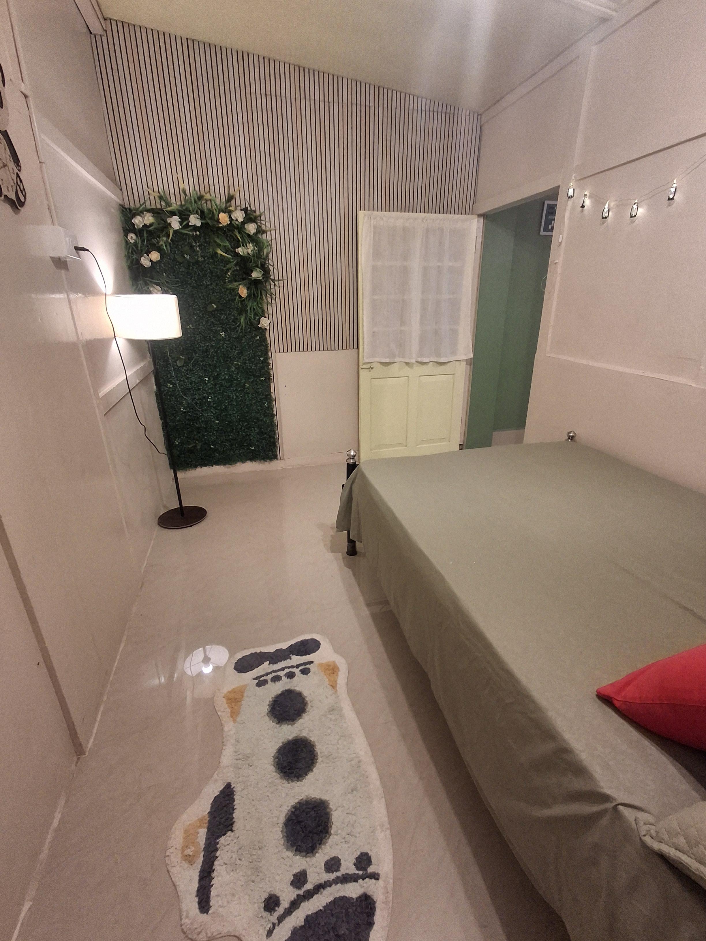 GD's Homestay - Tap to explore photos