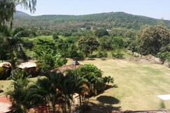 Holiday Cottage Inn, Sinhagad