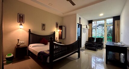 Anna Homestay Munnar Room Type - Deluxe Non AC Room