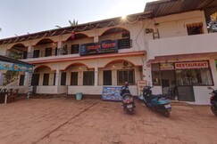 Avadhut Niwas Tarkarli