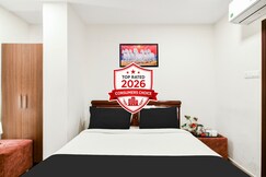 Super Collection O Madhapur Near Cyber Tower
