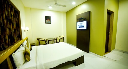 Carnival Resort Room Type - Deluxe
