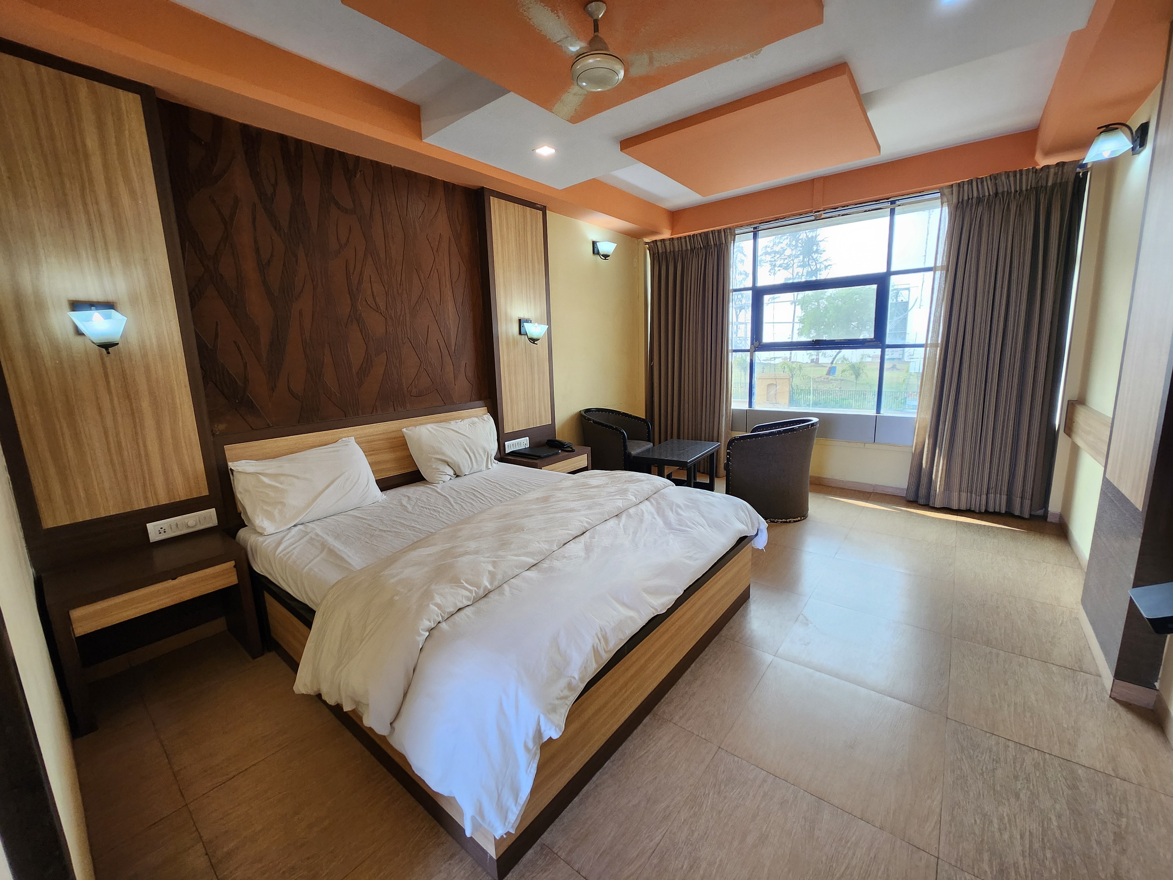 Hotel Ashoka Palace - Tap to explore photos