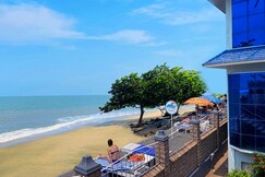 Sealine Beach Resort