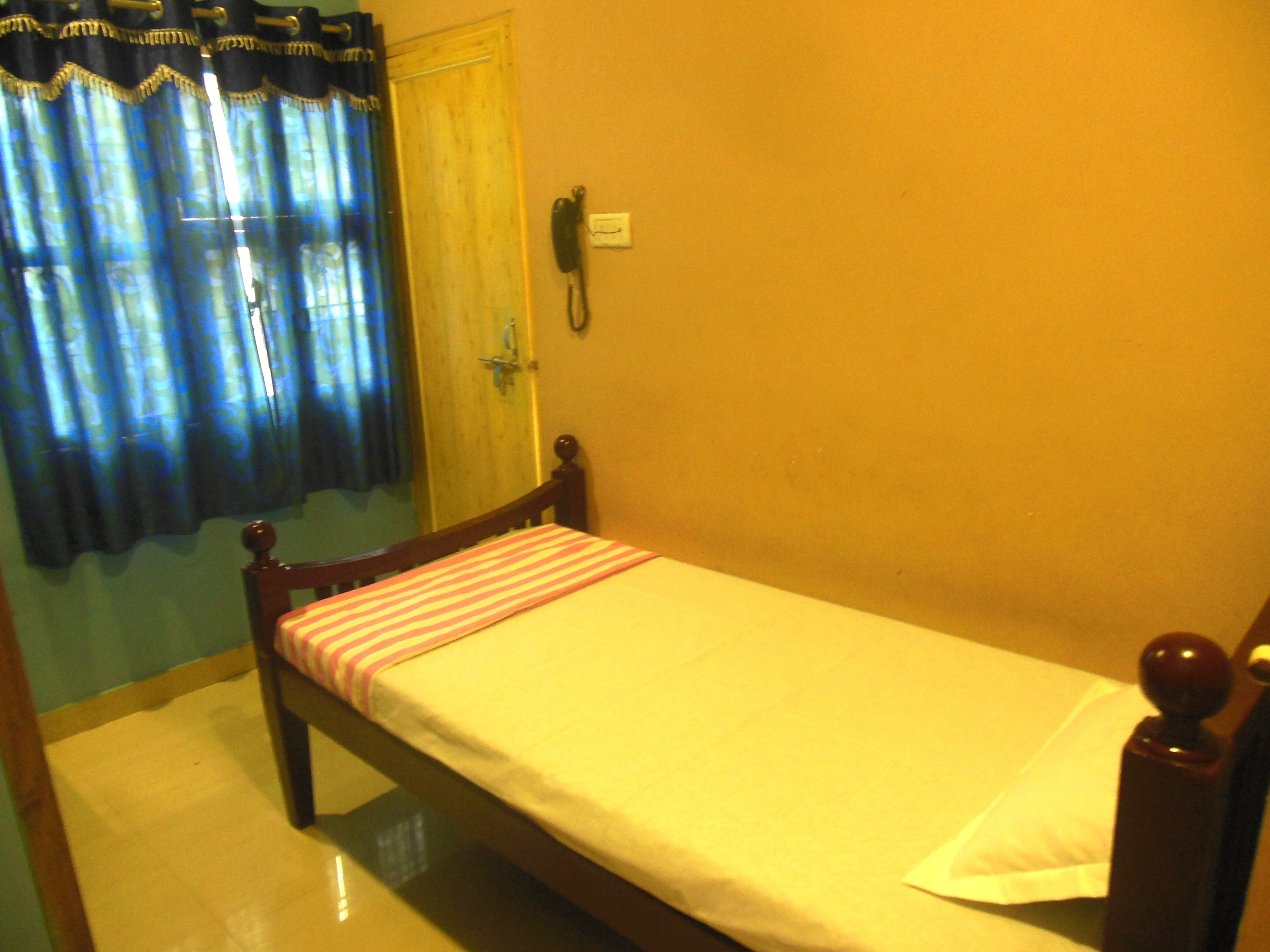  Hotel Aakash Ganga - Tap to explore photos
