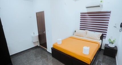 Beverly Suites | Rooms & 2 BHK Room Type - Deluxe Suite AC