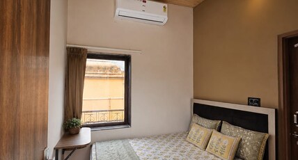 Anjali's Homestay Room Type - 402