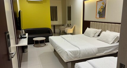 Hotel Haldi Room Type - Deluxe Triple Bed Ac Room