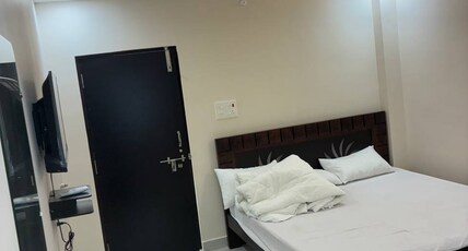 V guest house (staycation) Room Type - room 1