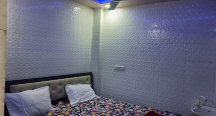 MGH Hotel Mahaveer Room Type - AC Family Room
