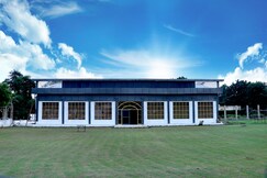 The Riwaz Resort