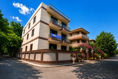FabHotel Tulip Inn Residency - Mayom Hospital, D-Block, 19