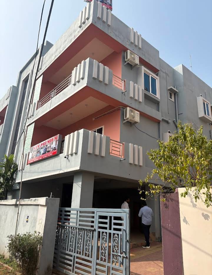Hotel SAM Premium - Tap to explore photos