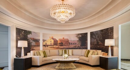 Willard InterContinental Washington Room Type - Oval Suite 2 Queen Suite Washington Monument View
