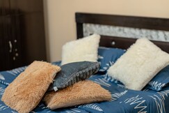 Charter Stays  Spacious 3BHK Apartment in Manikonda Near Financial District