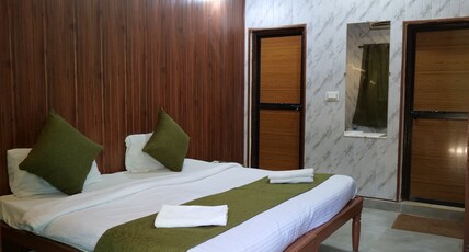 Tadoba Safari Stay Nature's Sprout Room Type - AC Deluxe Room