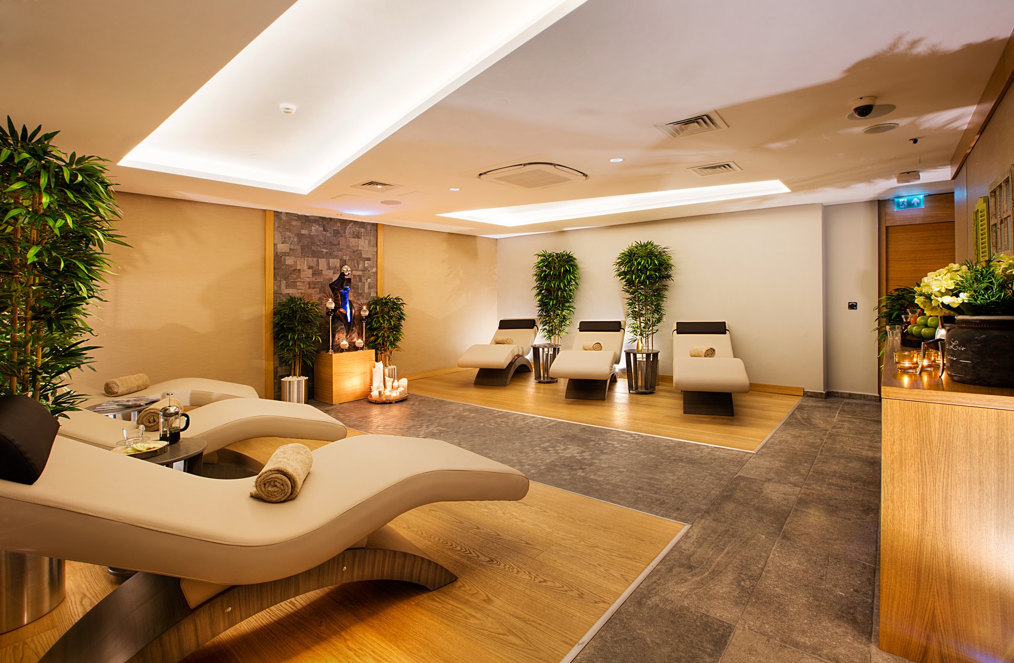Holiday Inn ISTANBUL - KADIKOY - Tap to explore photos