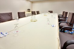 Holiday Inn Express & Suites WILLIAMSPORT