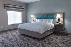 Hampton Inn & Suites by Hilton Denton