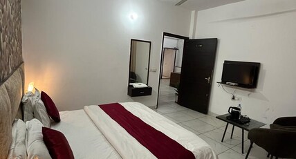 A star Ferozepur Road Room Type - Bedroom 1