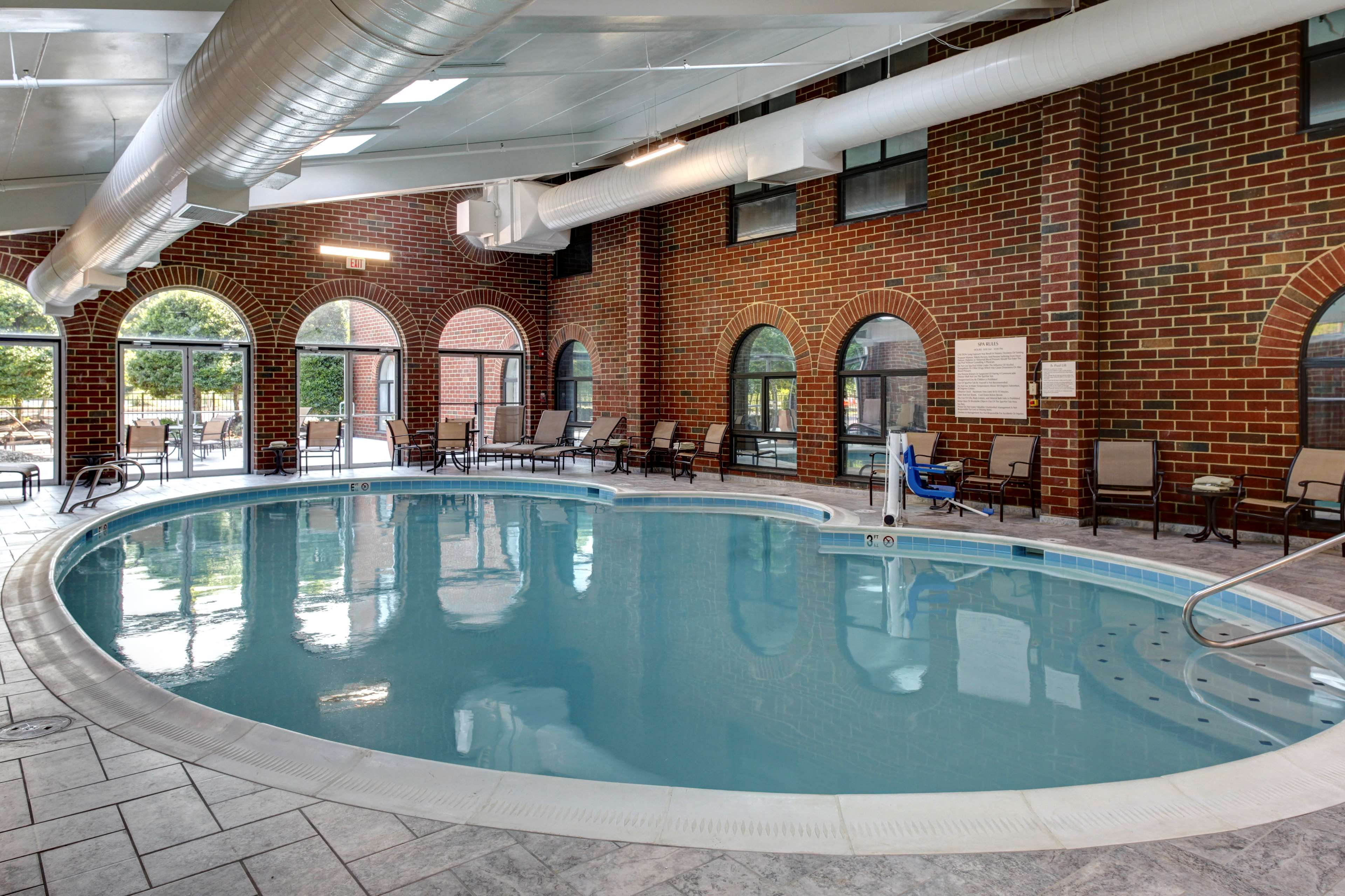 Embassy Suites Williamsburg - Tap to explore photos