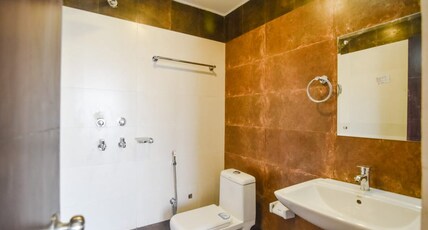 Hotel Kaithli Hill Room Type - Deluxe Room