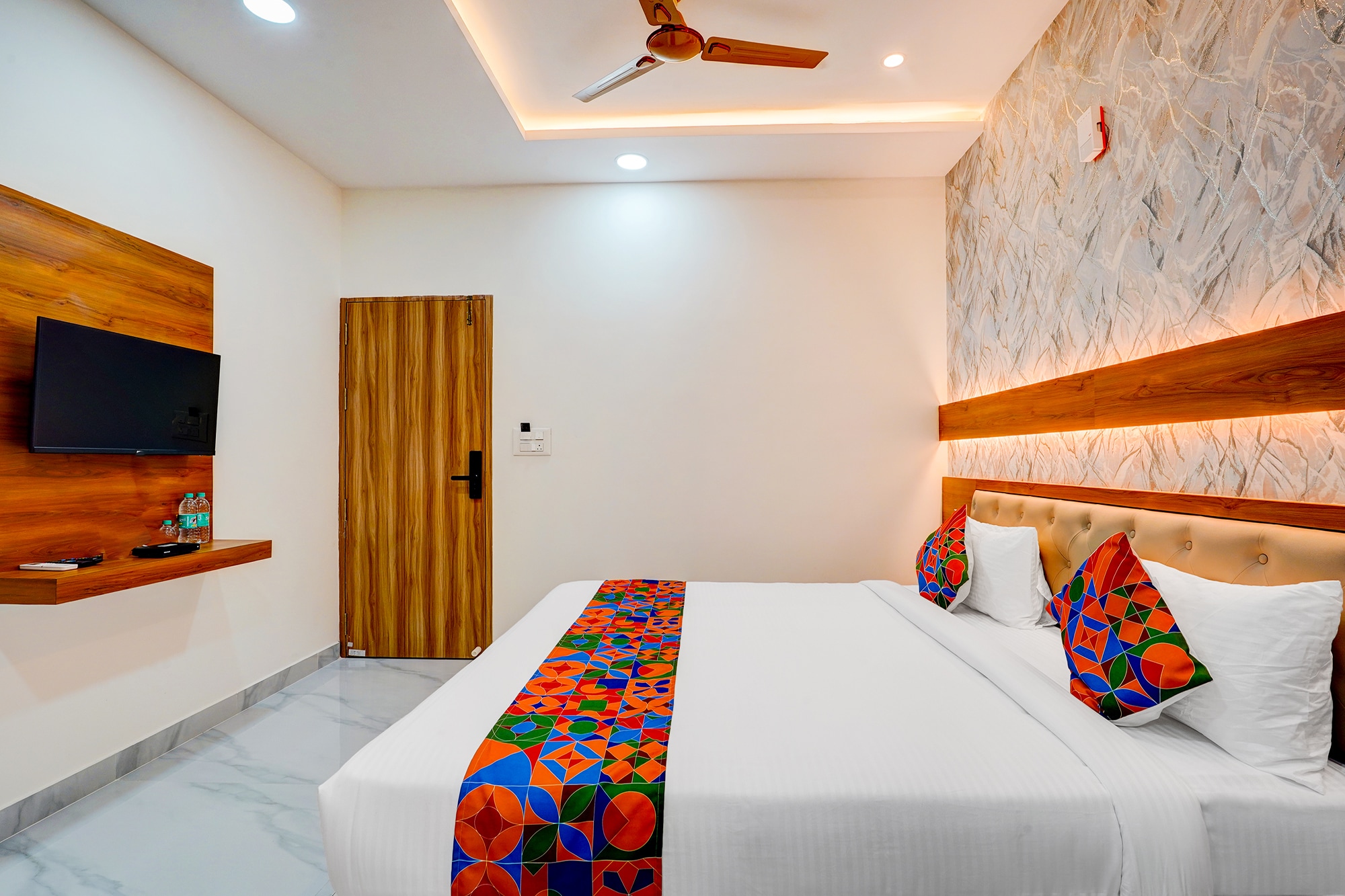 FabHotel Golden Stay - JP nagar Metro - Tap to explore photos