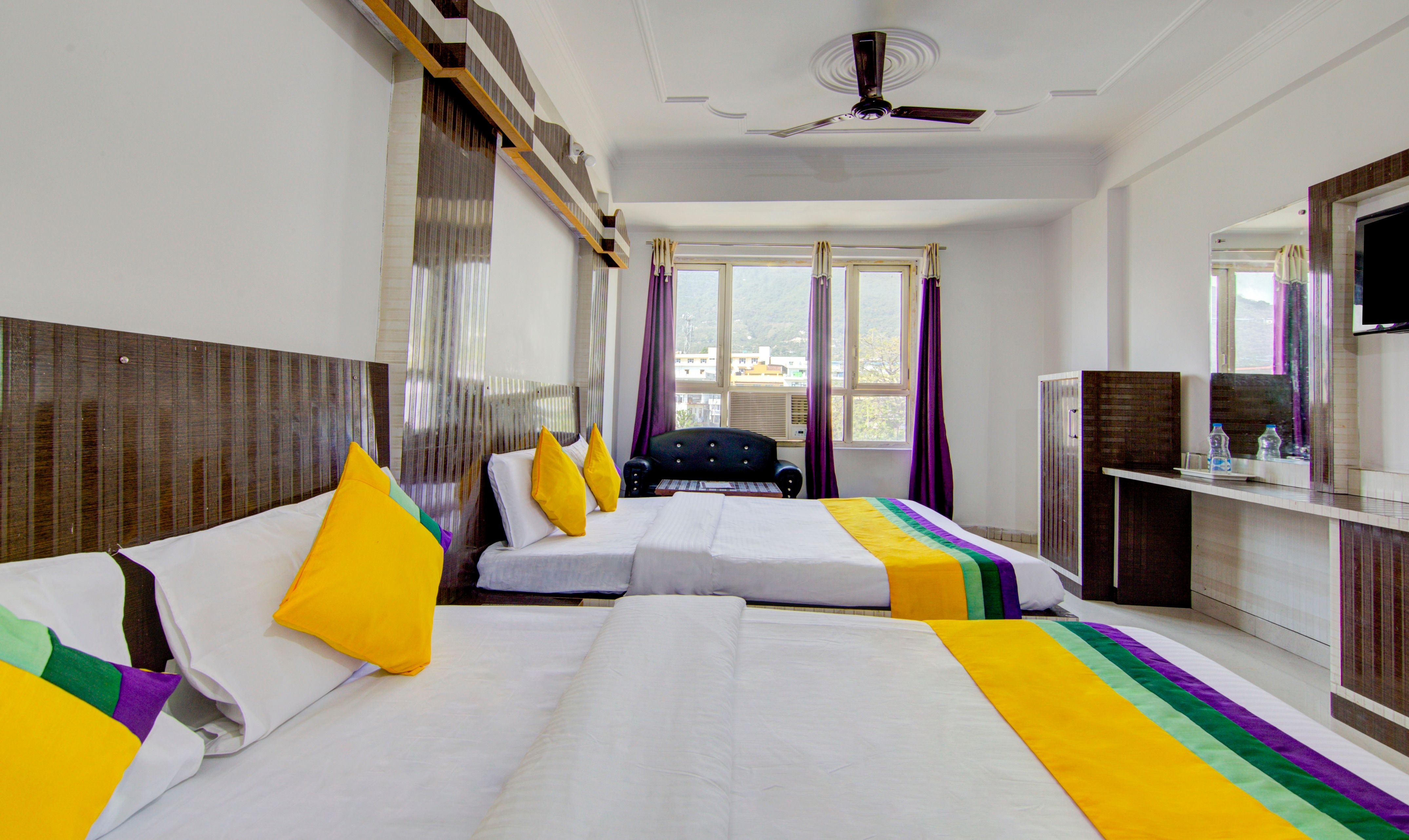 Itsy Hotels Satya Shree - Tap to explore photos