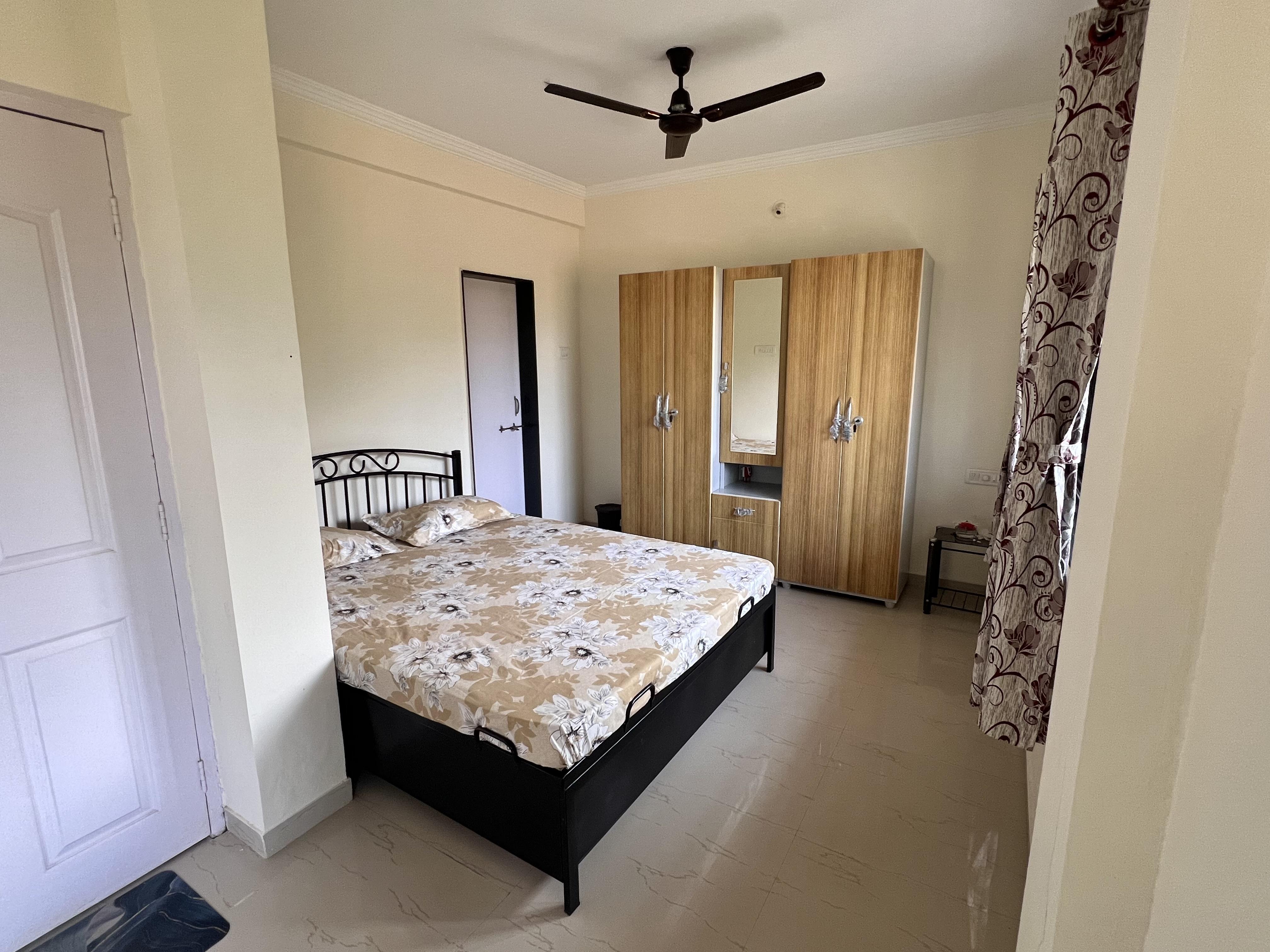 Susneh Home Stay - Tap to explore photos