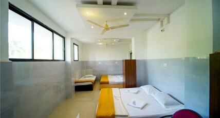 Netravathi Resort, Uppinangady, Puttur Taluk Room Type - Deluxe Family Room - Diamond