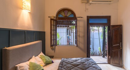 Madpackers Goa (Anjuna) | Pool Table & Bar Room Type - B. Deluxe Queen Bed Ensuite