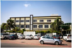 Hotel kesar residency
