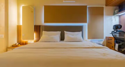 Crown crest hotel Room Type - EXECUTIVE ROOM