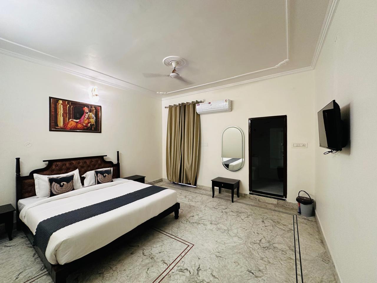 Hotel Panna Haveli - Tap to explore photos