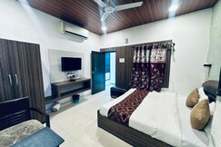 Hotel Green Valley